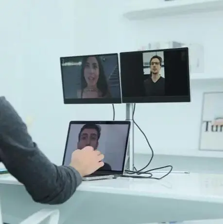 V2com Z2 Portable Workstation Monitor for Laptop, 15.6" Inch IPS FHD Display, Dual-Screen Modes & Plug-and-Play Compatibility for Windows, macOS, Android, PS5, Xbox | Z2